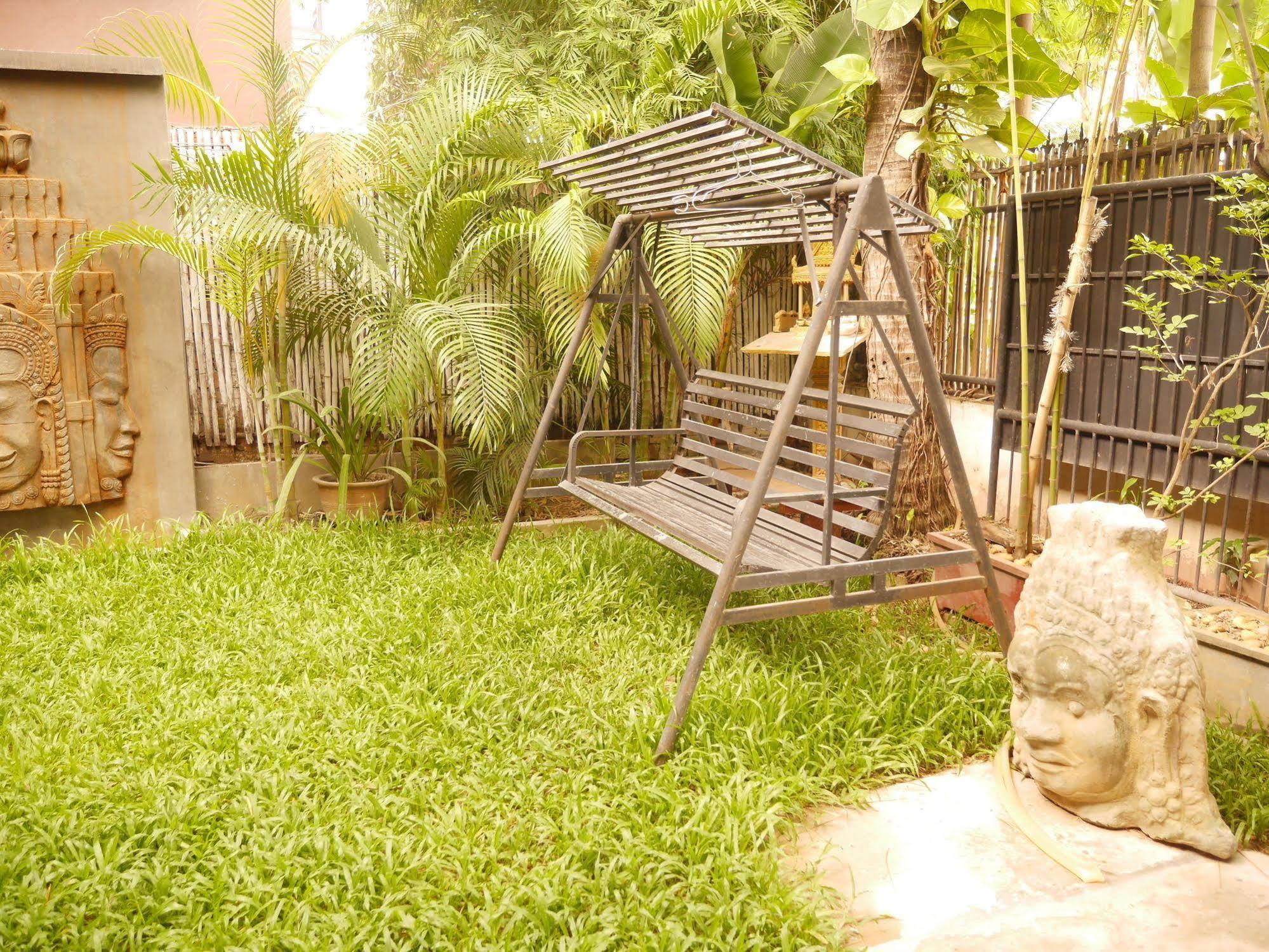 The City Premium Guesthouse Siem Reap Exterior foto