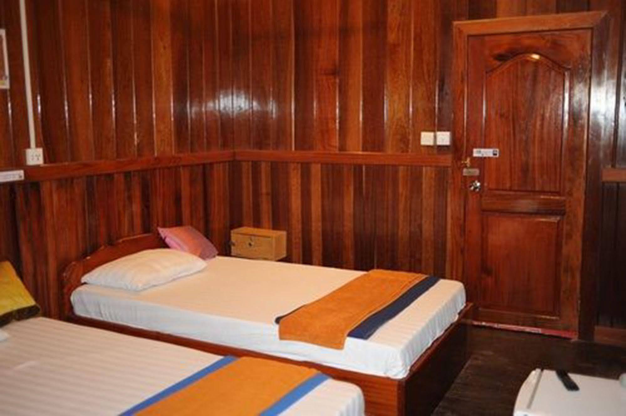 The City Premium Guesthouse Siem Reap Exterior foto